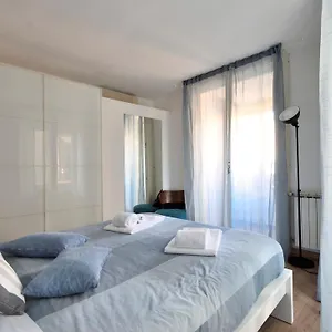  Apartamento La Casa Di Carta In Piazza Stesicoro